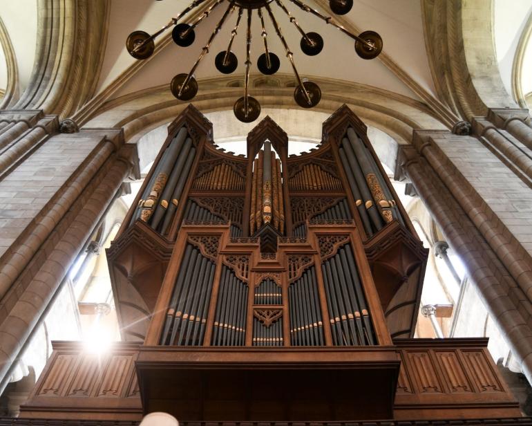 Cathedral organ